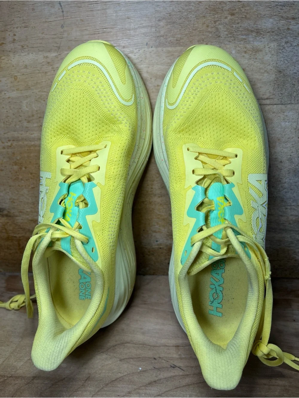 Hoka One One Skyward X Mens Size 11.5 Running Shoes Sneakers Lemonade Sunlight